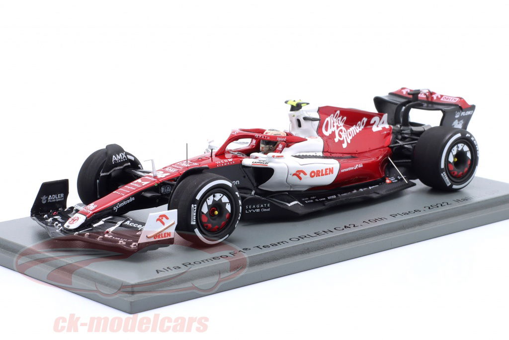 spark-1-43-zhou-guanyu-alfa-romeo-c42-no24-10th-italy-gp-formula-1-2022-s8549/