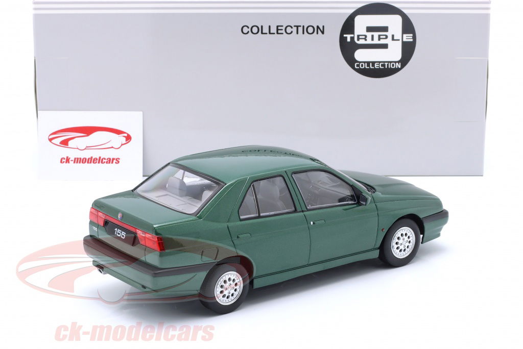 トリプル9 1/18 アルファロメオ 155 1996 (ブルーメタリック) トリプル9 1/18 アルファロメオ 155 1996 (ブルーメタリック)