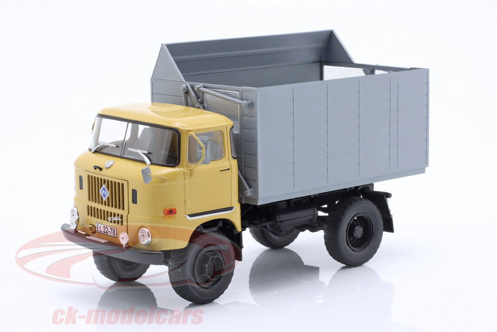 schuco-1-32-ifa-w50-sha-tipvogn-lysebrun-gr-450786200/