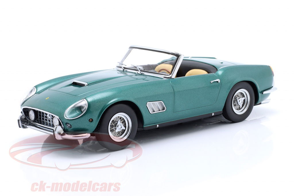 KK-Scale 1:18 Ferrari 250 GT California Spyder 1960 vert