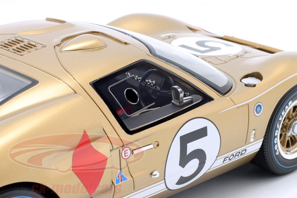 ミニカー　1/12 フォード GT40 MK II 24h ルマン 1966 Bucknum/Hutcherson #5 [CMR12037] CMR 1:12 Ford GT40 Mk II #5 3rd 24h LeMans 1966 Bucknum