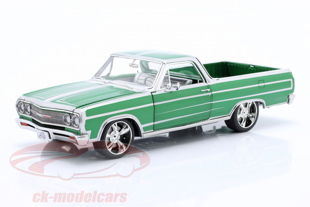 gmp-1-18-chevrolet-el-camino-customs-year-1965-calypso-green-greenlight-a1805415/