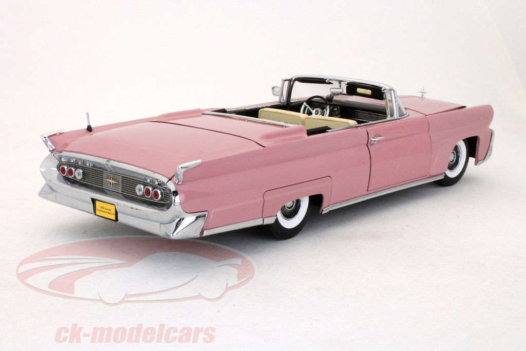 Sun Star Models 1:18 リンカーンコンチネンタルMKIIIは、1958年