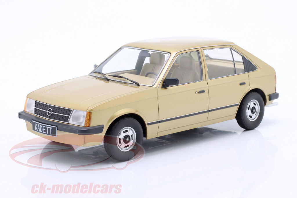 triple9-1-18-opel-kadett-d-bygger-1984-guld-metallisk-t9-1800422/