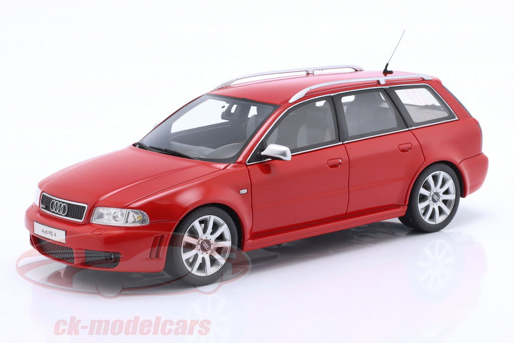 ottomobile-1-18-audi-rs4-b5-2000-ot1026b/
