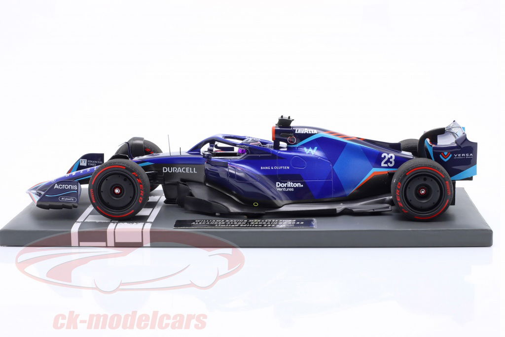 Minichamps 1:18 Alexander Albon Williams FW44 #23 Bahrain GP