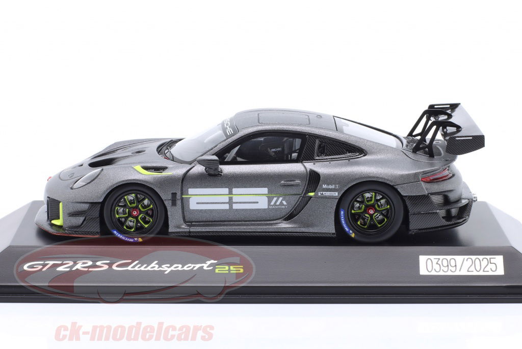 スパーク 1/43 ポルシェ 991.2 911 GT2 RS2018 楽天市場】スパーク 1/43 ポルシェ 911 (991) GT3 RS 2018