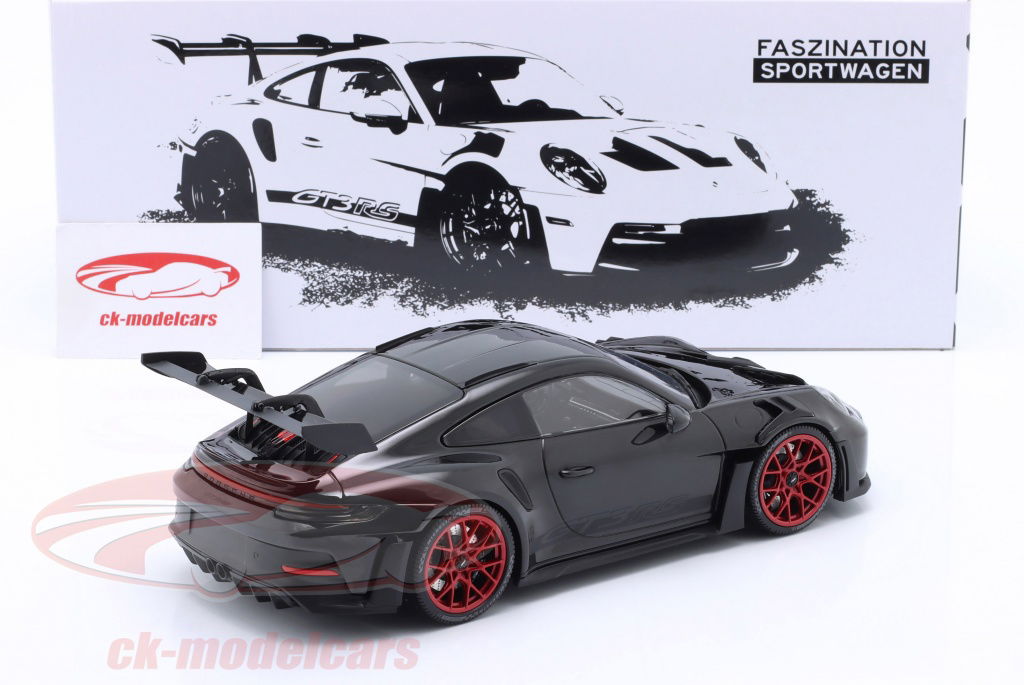 MINICHAMPS Porsche 911 GT3 RSR マットブラック ミニチャンプス 155186901 1/18 ポルシェ 911 GT3 R プレーン