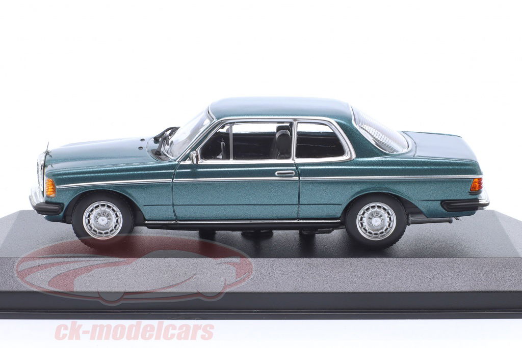Minichamps 1:43 Mercedes-Benz 230CE (W123) year 1976 petrol blue