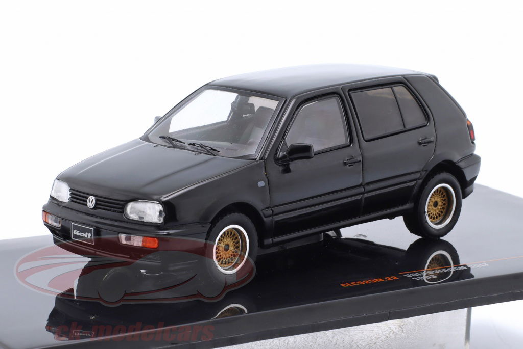 ixo-1-43-volkswagen-vw-golf-iii-custom-bouwjaar-1993-zwart-clc525n22/