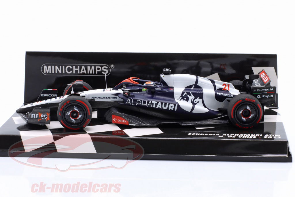 Minichamps 1:43 Nyck de Vries Alpha Tauri AT04 #21 British