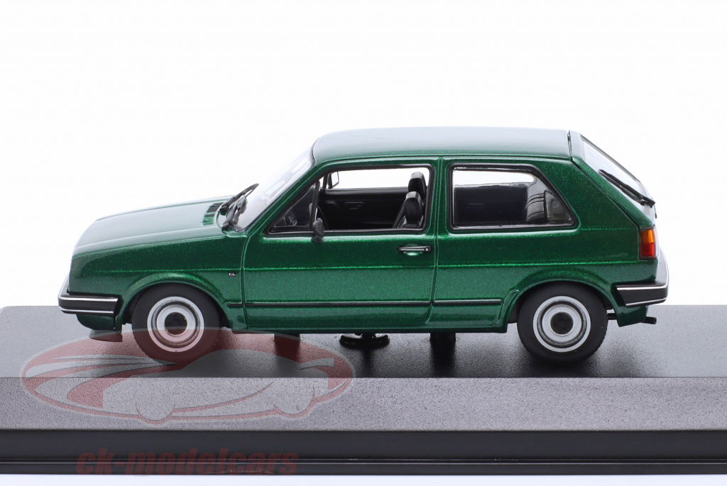 Minichamps 1:43 Volkswagen VW Golf II 建設年 1985 濃い緑色