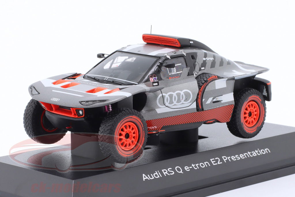spark-1-43-audi-rs-q-e-tron-e2-presentation-car-2023-5022200631/
