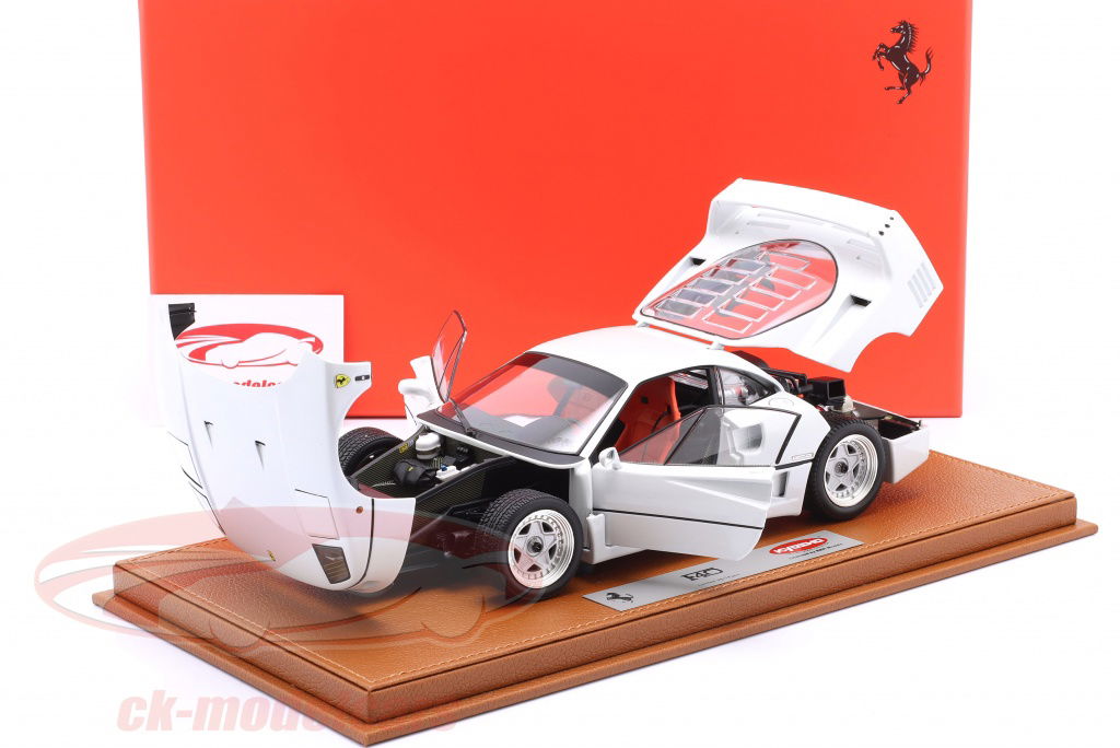 ixo Ferrari F40 ホワイト 1/43 1_8a75061a-8599-4cea-bd04-