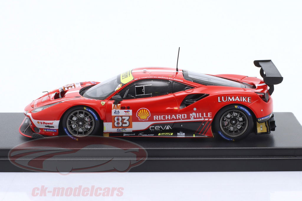 Ferrari 488 GTE Cetilar 1/43 ミニカー Ferrari-488-GTE-EVO_01-4.jpg