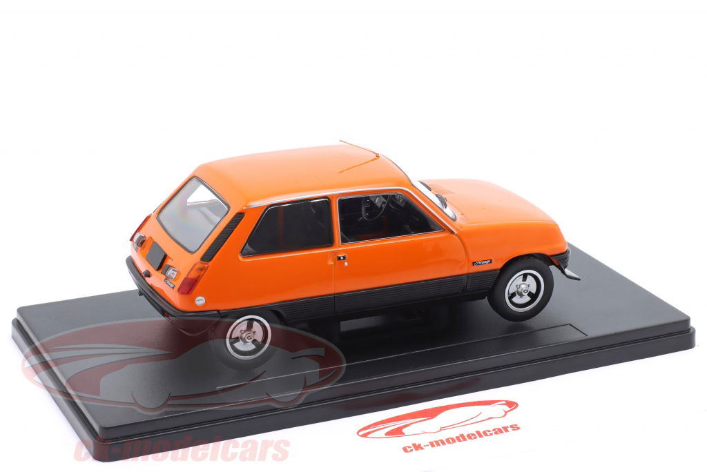 Hachette 1:24 Renault 5 (R5) orange G1N4M010 model car