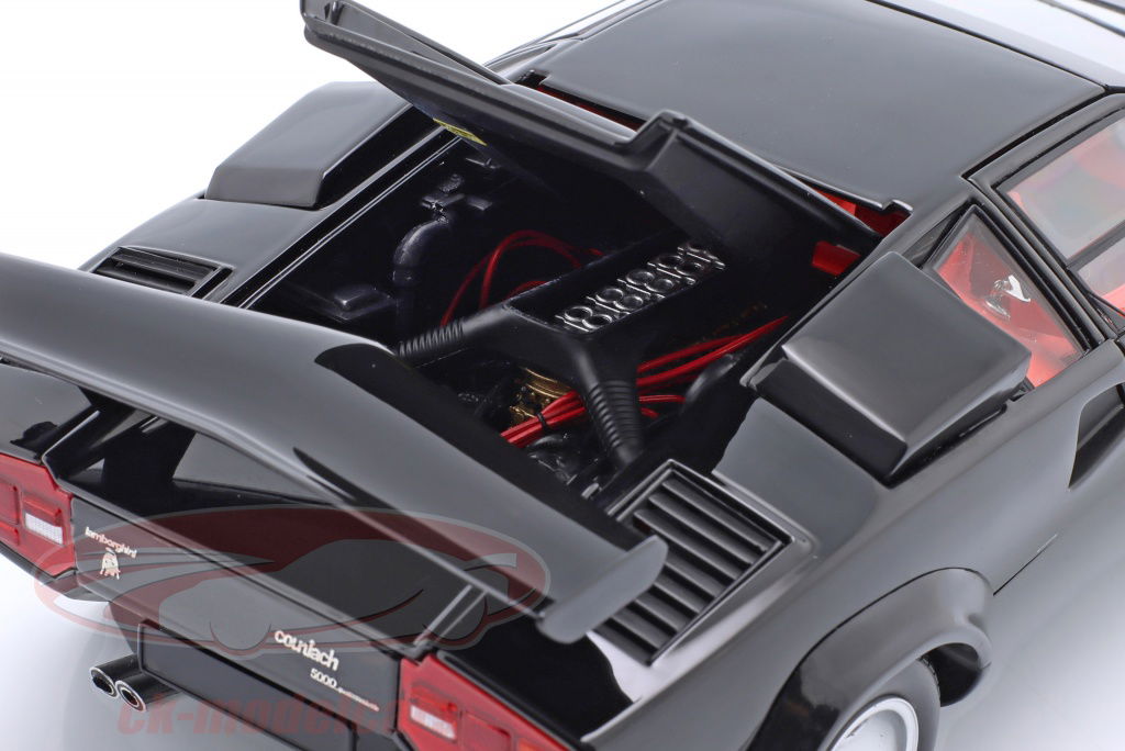 Kyosho 1:18 Lamborghini Countach LP5000 Quattrovalvole 1982