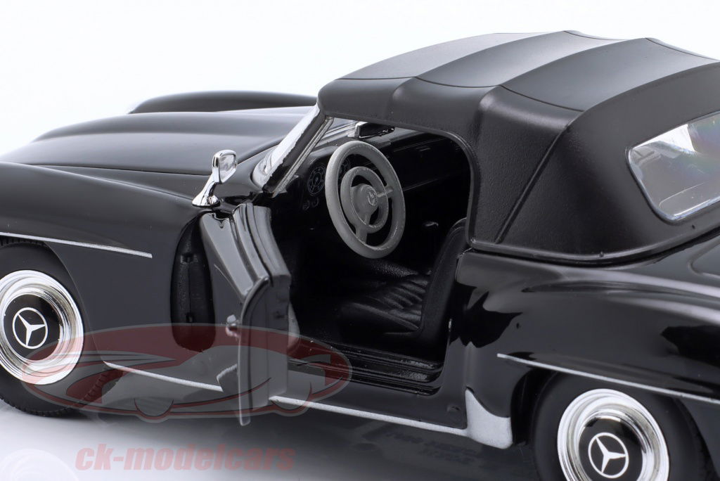 【WELLY】No.2311　MERCEDES-BENZ　190SL　1955 1955 Mercedes-Benz 190 SL Convertible Red Diecast Model Car