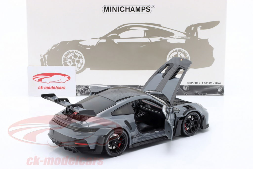 Minichamps 1:18 Porsche 911 (992) GT3 RS Weissach package