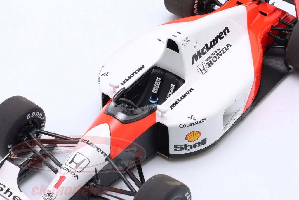 AUTOart 1:18 Ayrton Senna McLaren MP4/6 #1 2nd Japan GP