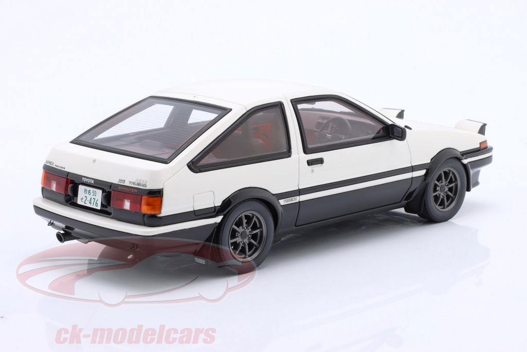 Ottomobile 1:18 Toyota Sprinter Trueno AE86 year 1985 white