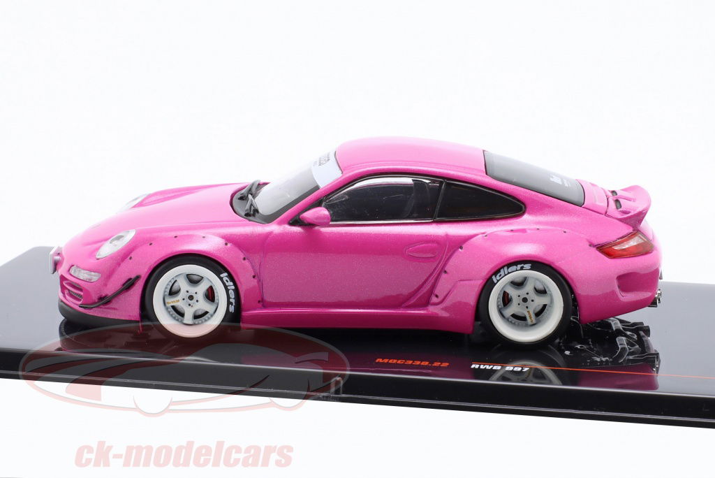 Ixo 1:43 Porsche 911 (997) RWB Rauh-Welt pink metallic