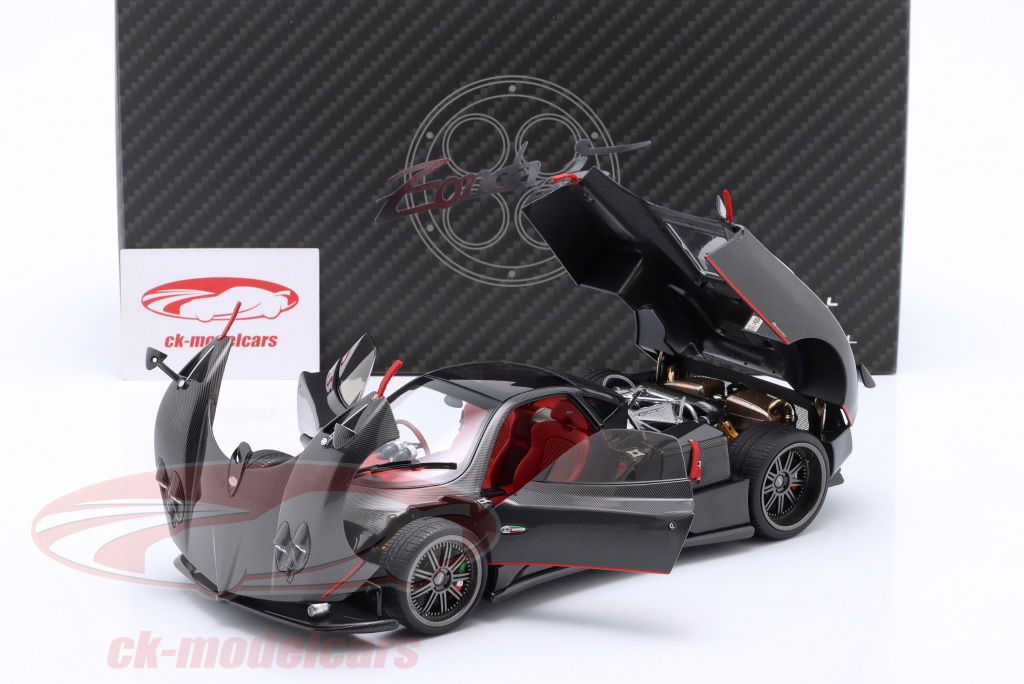 Almost Real 1:18 Pagani Zonda F 建設年 2005 光沢のある 炭素