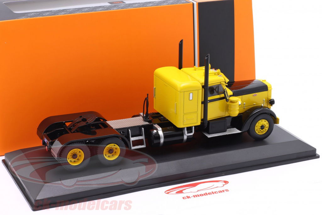 ミニカー 605-007 1/43 CAMION Truck SEMIREMOLQUE Peterbilt 387 Truck with Flatbed Trailer Black with Forklift