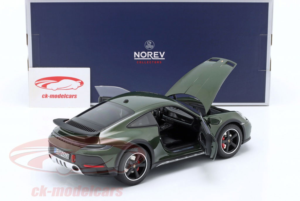 Norev 1:18 Porsche 911 (992) Dakar Baujahr 2023 oakgrün