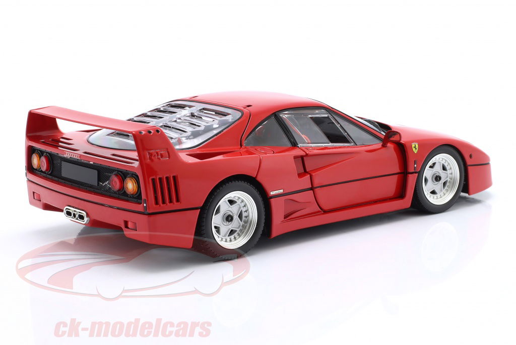 キョウショウ　F40light weight 1／18 Rare Ferrari F40 LW Black 1/18 by Kyosho - Used Model