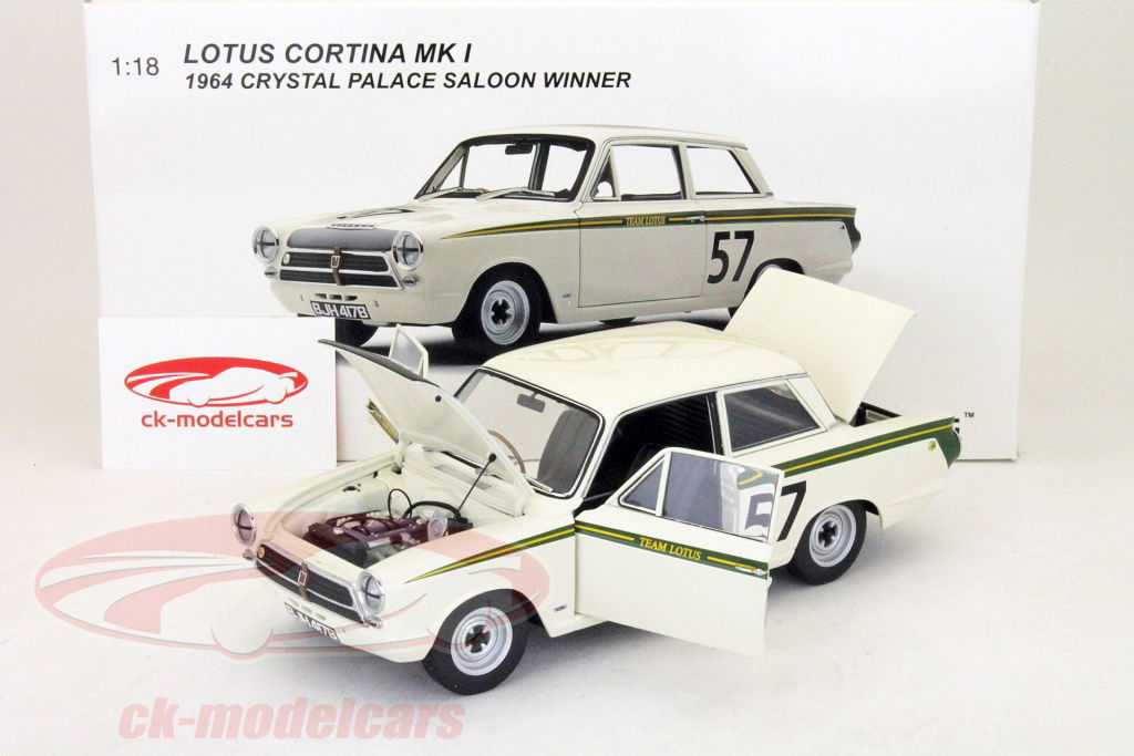 AUTOart 1:18 Jim Clark Lotus Cortina MKI #57 Winner 1964