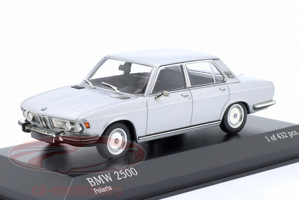 BMW 2500 E3 ミニカー Schuco 1/43 BMW 2500 E3 ミニカー Schuco 1/43 - メルカリ