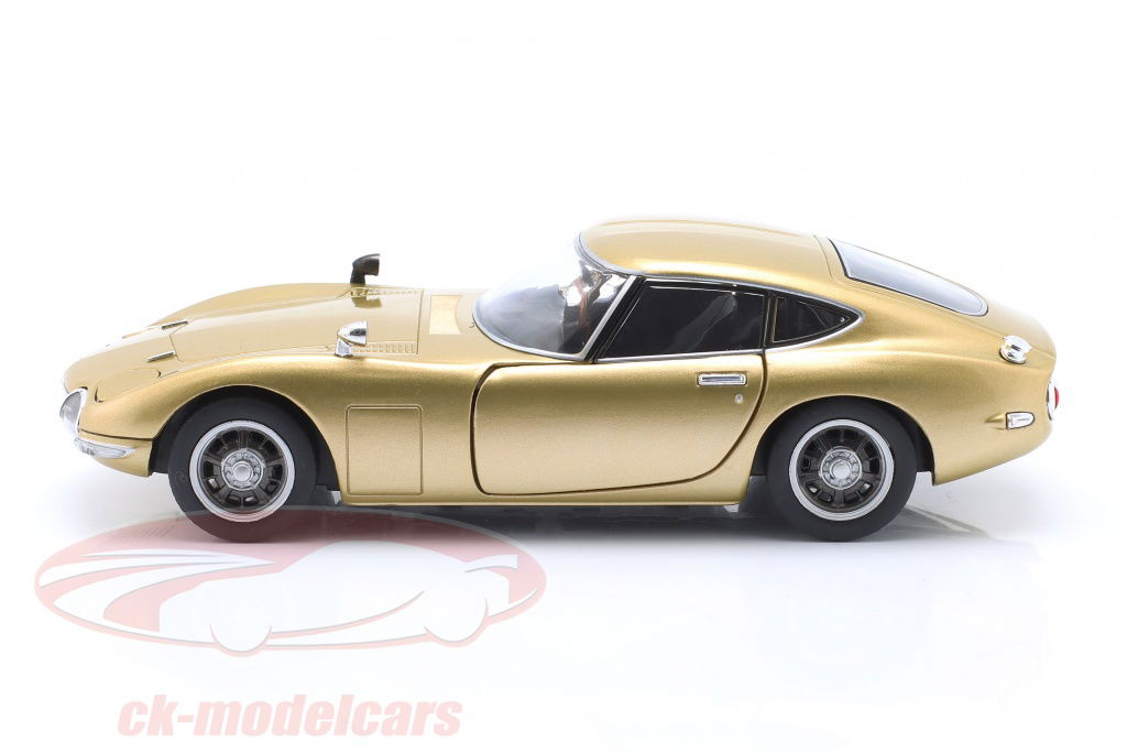 PremiumCollection TOYOTA 2000GT 1/24 再版版 PremiumCollection TOYOTA 2000GT 1/24 再版版