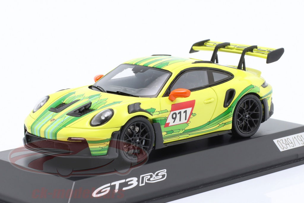 新品☆イエロー Spark 1/43 ポルシェ 911 (992) GT3 RS 1/43 Porsche 911 GT3 RS (992) 2023 Racing Yellow Model Car