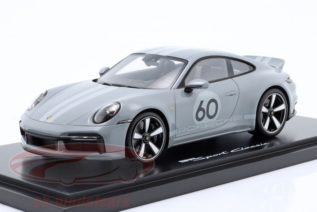 Spark 1:18 Porsche 911 (992) Sport Classic #60 sport grey