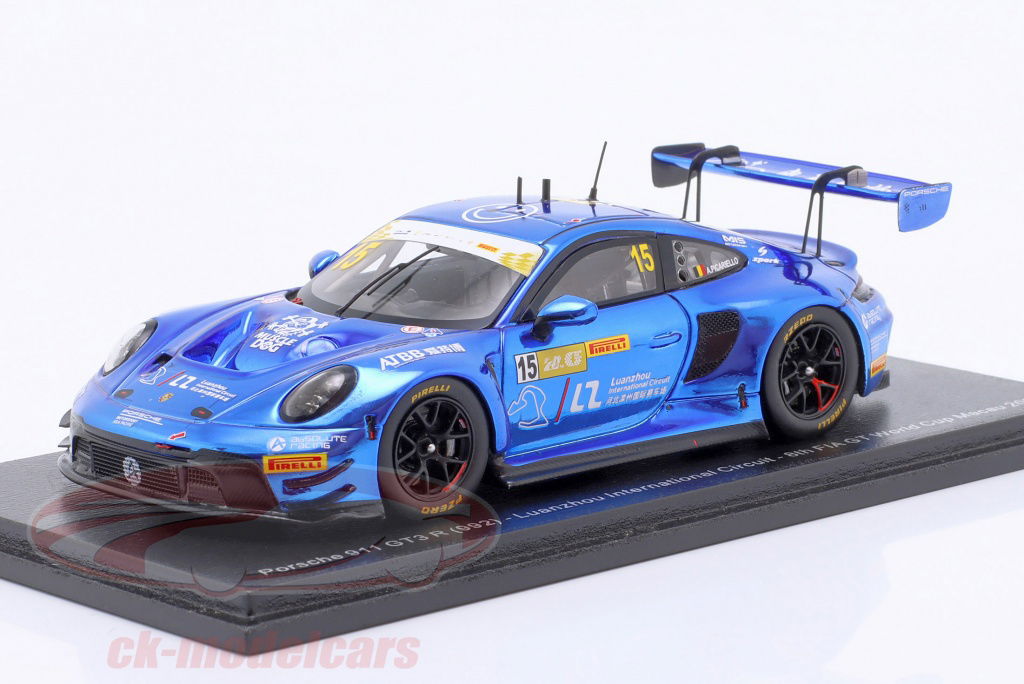 spark-1-43-limitno004-porsche-911-992-gt3-r-no15-fia-gt-world-cup-macau-2023-picariello-sa285-limitno004/