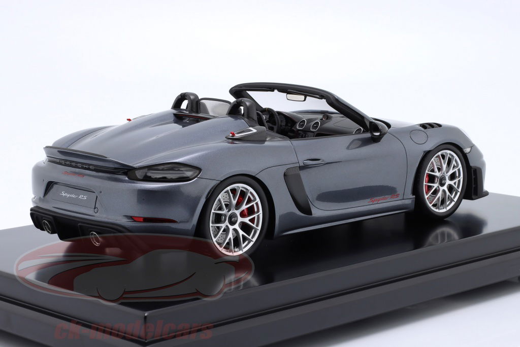 Spark 1:12 Porsche 718 (982) Spyder RS year 2024 vanadium