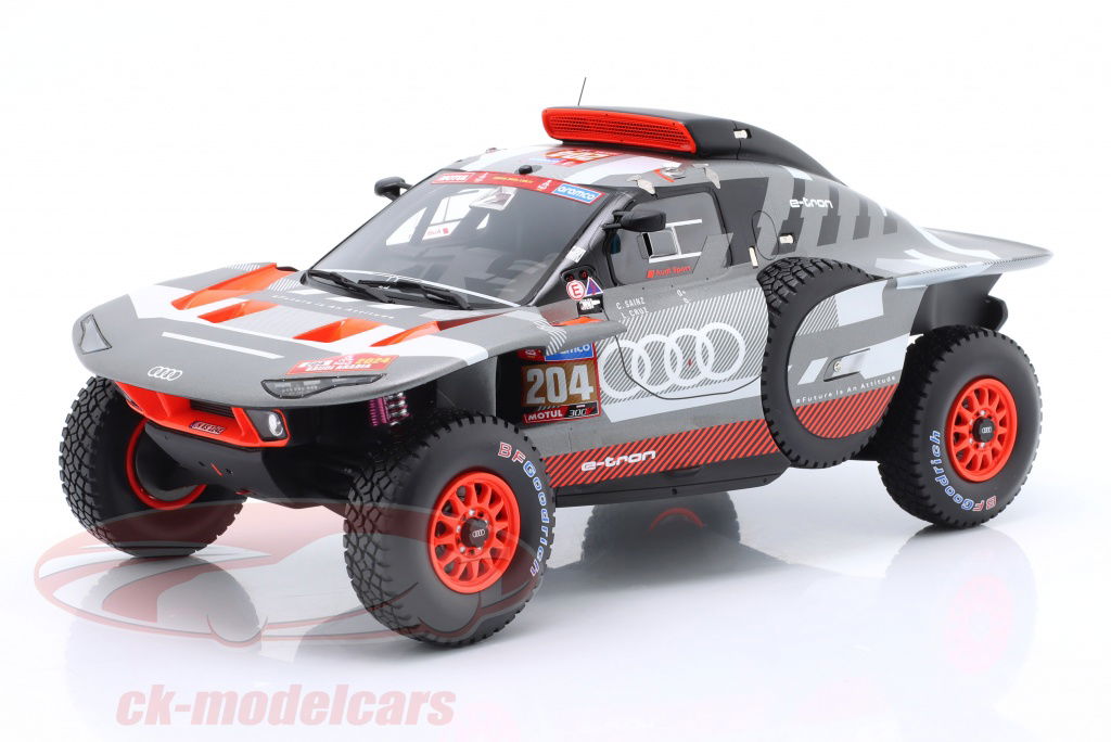 spark-1-18-audi-rs-q-e-tron-e2-no204-rallye-dakar-2024-sainz-cruz-5022400151/