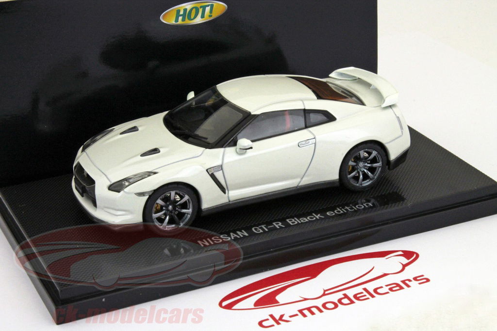 ebbro-1-43-gt-r2007-44101/