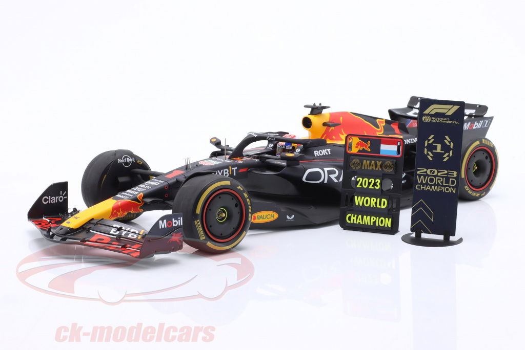spark-1-18-m-verstappen-red-bull-rb19-no1-sprint-race-qatar-gp-formula-1-campione-del-mondo-2023-18s909/