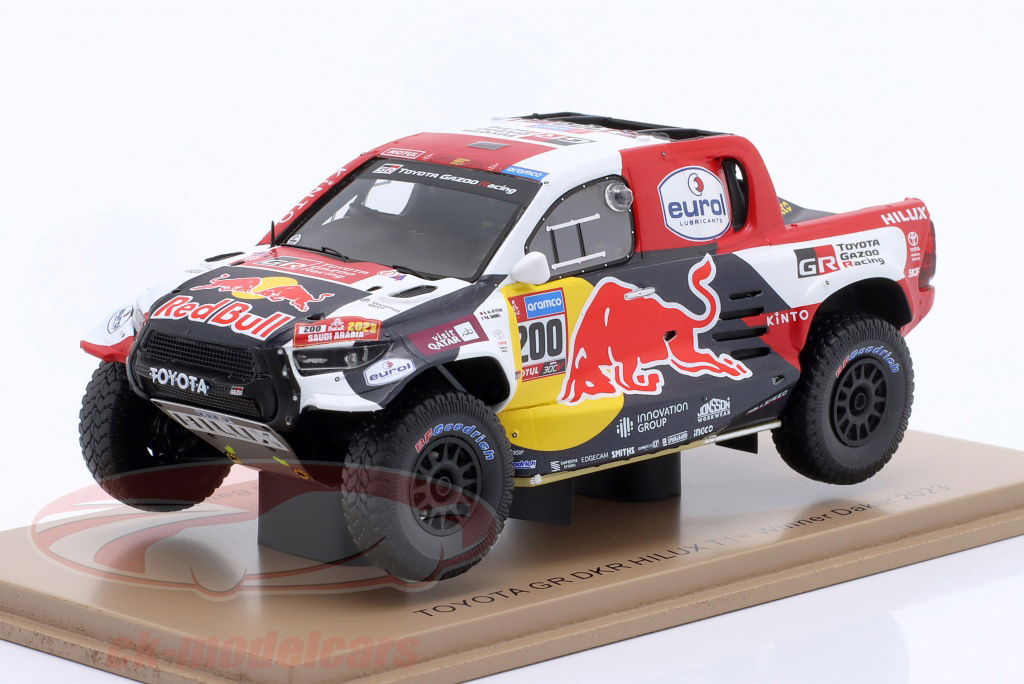 spark-1-43-toyota-gr-dkr-hilux-no200-winnaar-rallye-dakar-2023-al-attiyah-baumel-s5871/