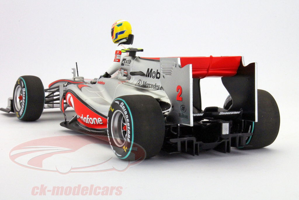 ミニカー 2010 Mclaren MP4/25 #2 L.Hamilton (GBR) Minichamps 1:18 L. Hamilton McLaren Mercedes MP4-25 formula