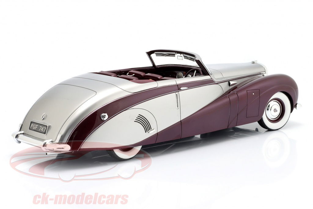 Matrix 1:18 Daimler DE36 Hooper 