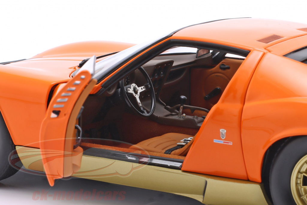 Lamborghini Miura 1/18ゴールド Kyosho 1/18 Kyosho Lamborghini Miura SVR (Black & Gold) Diecast Car