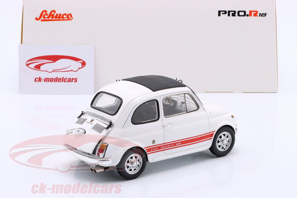 SOLIDO FIAT ABARTH 500 ホワイト　 1/18 Amazon.com: SOLIDO 1:18 Fiat F595 Abarth White 2022 : Arts