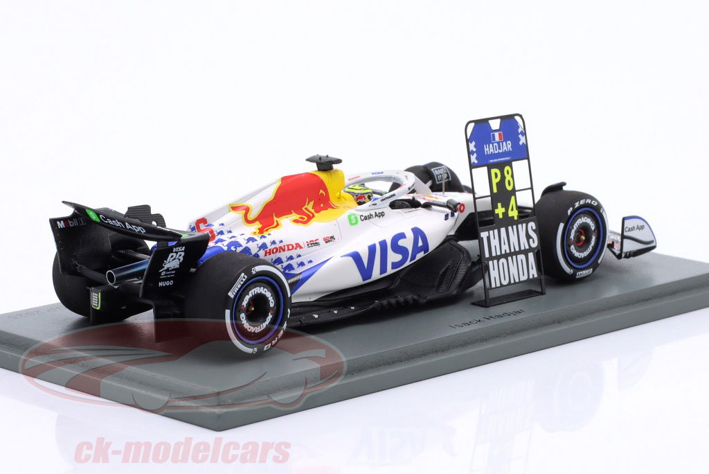 Spark 1:43 Isack Hadjar Racing Bulls VCARB 02 #6 日本 GP 式
