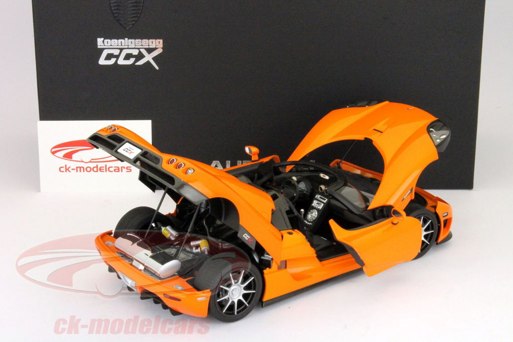 AUTOart 1:18 Koenigsegg CCX 2008 orange 79001 model car