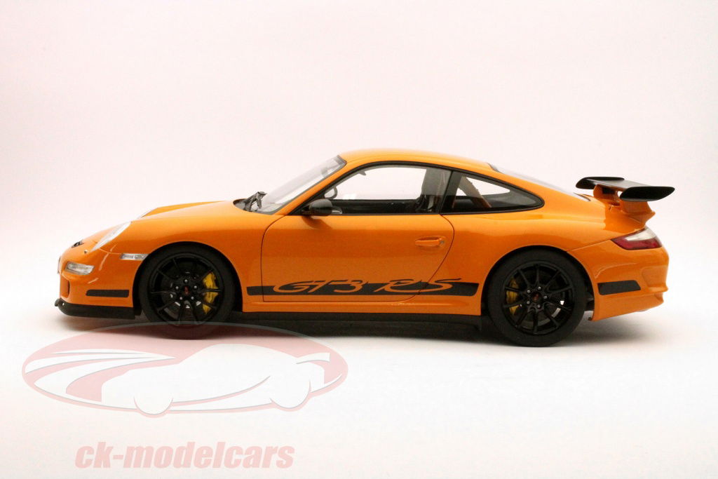 AUTOart 1:12 Porsche 911 (997) GT3 RS Orange with Black