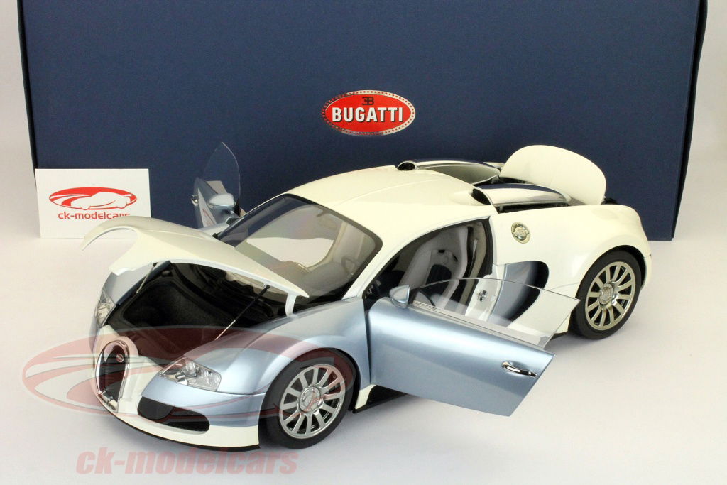 ミニカー AUTO ART BUGATTI EB 16.4 VEYRON Amazon | AUTOart 1/43 Bugatti EB 16.4 Veyron Showcar Black