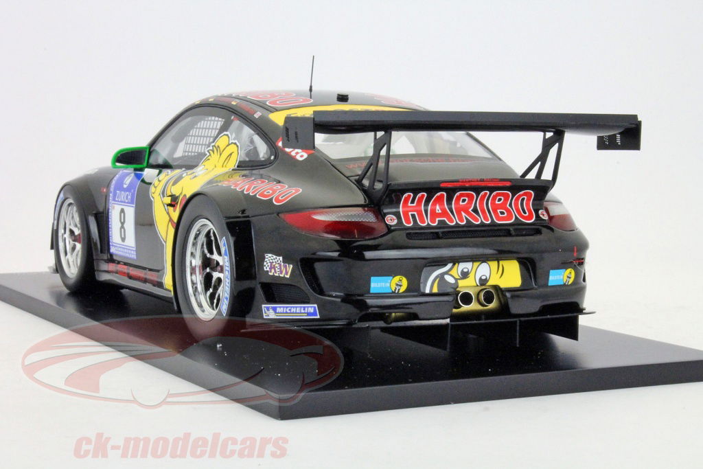 Spark 1:18 ポルシェ911 GT3 R＃8ハリボー24時間ニュルブルク
